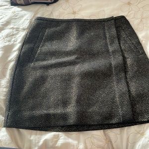 COPY - Banana Republic Metallic Black Tweed Miniskirt. Size 0